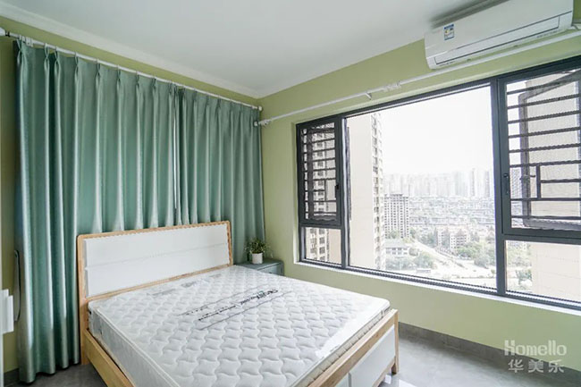 154㎡現(xiàn)代簡約，軟硬裝合理搭配塑造高級感，顏值與實(shí)用度并重